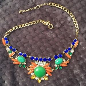 Statement necklace